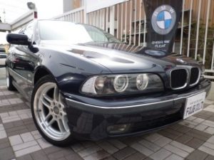 中古車　ＢＭＷ　愛車　新車市場カーベル三木店