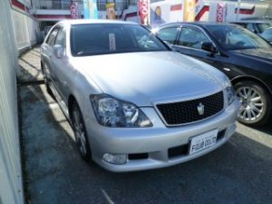 中古車　クラウン　車屋さん　販売店