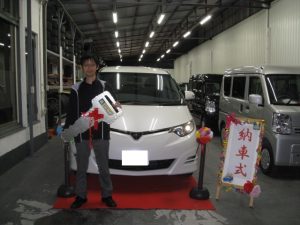 中古車　ｴｽﾃｨﾏ　ワゴン　新車市場カーベル三木店　