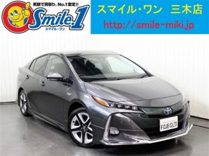 中古車　プリウスＰＨＶ　地デジ　クルコン