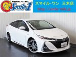 中古車　プリウスＰＨＶ　モデリスタ　ナビ