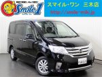 中古車　セレナ　サンルーフ　ナビ