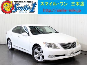 中古車　レクサスＬＳ　皮　エアシート