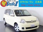 中古車　シエンタ　ナビ　両側スライド　ドア