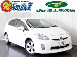 中古車　プリウス　Sツーリング　CVT